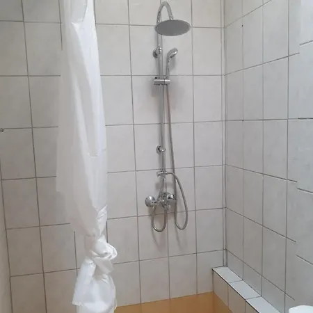 Nice Peaceful House Παραδείσι